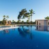 Отель Luxury Beach Front Penthouse with own pool.BP9 в Эстепоне