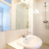 Отель JOIVY Luxurious 2BR flat in Pimlico, near Warwick sq, фото 10