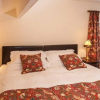 Отель Stunning 8 Beds Country Retreat nr Richmond, фото 3