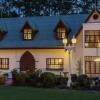 Отель Mt Tamborine Stonehaven Boutique Hotel в Тамборин-Маунтин