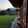 Отель Suncheon Sagyejeol Haeoreum Hanok Pension, фото 3