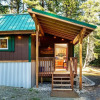 Отель Camp David 1 Bedroom Home by NW Comfy Cabins, фото 18