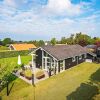 Отель Pleasant Holiday Home in Jutland With Whirlpool, фото 1