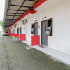 Отель RedDoorz @ Bypass Town Square Mojokerto, фото 8