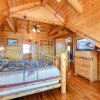 Отель Mountaintop Lodge - Eight Bedroom Cabin, фото 16
