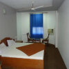 Отель HV Palace в Бхудже