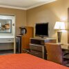 Отель Quality Inn & Suites Ft. Jackson Maingate, фото 23