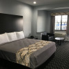 Отель Platinum Inn and Suites, фото 1