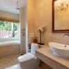 Отель Ocean View Boutique 8BR Pool Villa Sawan, фото 42