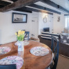 Отель Milan Cottage - 2 Bedroom Cottage - Port Eynon, фото 13