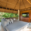 Отель Luxury Jungle Villa, 3 BR, Ubud With Staff, фото 4