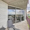 Отель 7th-floor Omaha Condo w/ Balcony & Park Views, фото 14