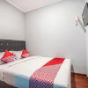 Отель OYO 842 Arafuru Residence Near Rs Duren Sawit, фото 7