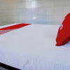 Отель OYO 92869 Hotel Nusantara, фото 6