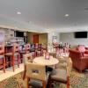 Отель Cobblestone Inn & Suites - Harvey, фото 16