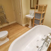 Отель Clover Cottage, фото 8