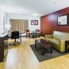Отель Red Roof Inn PLUS+ South Deerfield – Amherst, фото 13