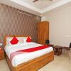 Отель OYO 19458 Shree Shyam, фото 23