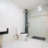 Отель Spacious 2Br At The Via And The Vue Apartment Surabaya, фото 21