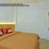 Отель ZEN Rooms Near Darmawangsa Syariah, фото 28