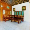 Отель OYO Homes 91154 Desa Wisata Wayang Manyaran Wonogiri, фото 27