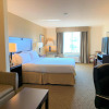 Отель Holiday Inn Express Hotel & Suites FRESNO NORTHWEST-HERNDON, an IHG Hotel, фото 7