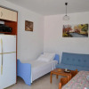 Отель Spacious 1 bedroom apartment 2 km to Pessada beach, фото 3