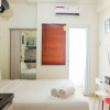 Отель Cozy Studio Apartment Connected to Mall at Green Pramuka, фото 3
