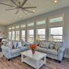 Отель Crystal Tides - Stunning Home W/oceanfront Views, фото 11