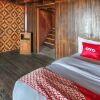 Отель OYO 951 Cempaka Ratu Beach Resort, фото 14