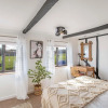 Отель Stunning Character 2bed Cottage in St Albans Wifi, фото 14
