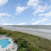 Отель Gorgeously remodeled 2 bedroom ocean front unit - 509 South Hampton 2 Condo, фото 18
