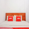 Отель OYO 91654 Bintang Residence, фото 7