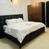 Отель Captivating 3-bed Apartment in Ikeja, фото 6