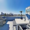 Отель New ! Private Rooftop Deck W/ City Views 3 Bedroom Townhouse, фото 16