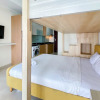 Отель Comfort And Modern Studio Apartment At Menteng Park, фото 13