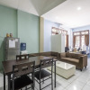 Отель Super OYO 1568 Stasiun Ka Cirebon Guest House, фото 13
