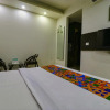 Отель Fabexpress Yug Villa, фото 4