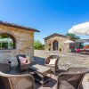 Отель Lovely Villa in Tavarnelle Val di Pesa With Private Swimming Pool, фото 5