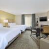 Отель Candlewood Suites Louisville - NE Downtown Area, an IHG Hotel, фото 12