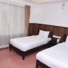 Отель Lakshmi Holiday Inn, фото 2