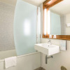 Отель Hôtel Campanile Toulouse Nord - Sesquières, фото 7