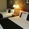 Отель Fairbridge Inn & Suites, фото 4