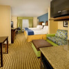 Отель Holiday Inn Express Hotel & Suites Tullahoma, an IHG Hotel, фото 3