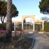 Отель Maison de 2 chambres a Vendres a 300 m de la plage avec piscine partagee et terrasse amenagee в Вандре