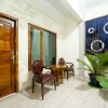 Отель Wisma Wongso Syariah by Oyo Rooms, фото 1