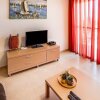Отель Comfortable Apartment At Only 100 Metres From The Sea, фото 2