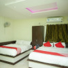 Отель OYO 27032 Sri Kumaran Residency, фото 4