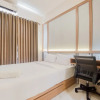 Отель Warm And Nice Studio Room Sky House Bsd Apartment, фото 13