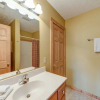 Отель Endless View 3 Bedroom Mountain View Home with Hot Tub, фото 7